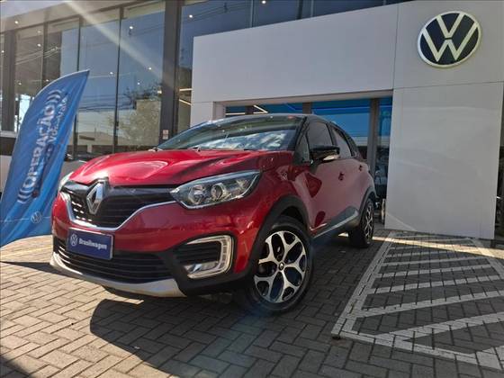 RENAULT CAPTUR 1.6 16V SCE FLEX INTENSE X-TRONIC RENAULT CAPTUR 1.6 16V SCE FLEX INTENSE X-TRONIC
